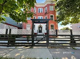 37-39 Elliott St Photo 1