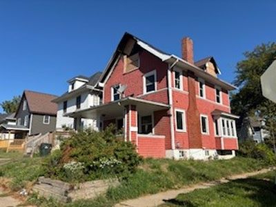 1562 4th Ave SE, Cedar rapids, IA, 52403