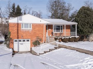 214 Maxwell St, Pittsburgh, PA 15205
