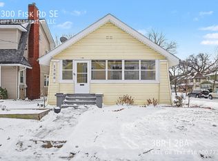 1300 Fisk Rd SE, Grand Rapids, MI 49506