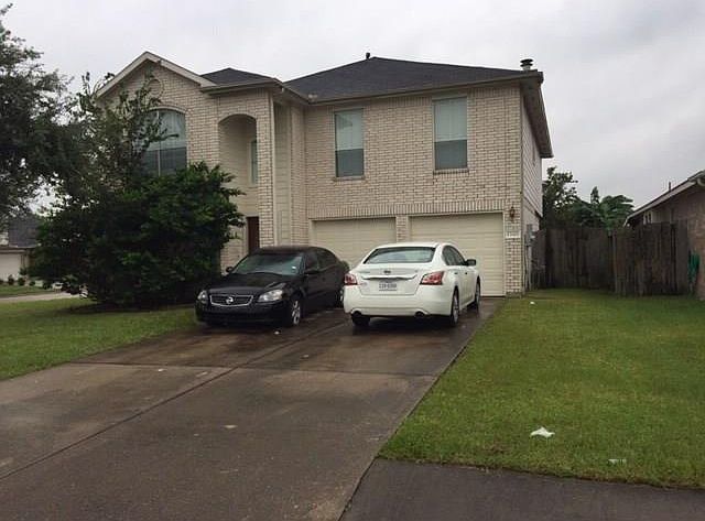 1st image of 13411 Royal Park Dr