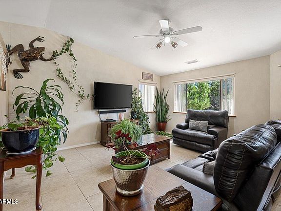 5th image of 772 E CHERRY HILLS Way