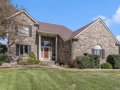 10625 Swallowtail Ct, South Lyon, MI, 48178