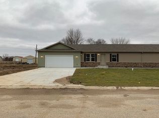 26183 Northland Crossing Dr, Elkhart, IN 46514