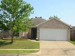1342 Mill Xing, Garland, TX 75040