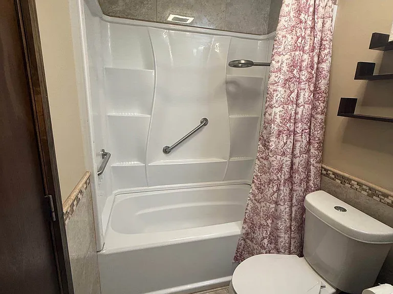 1043 Spring Meadow Dr #1043 — Photo 6