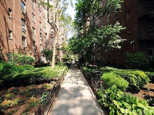 Sold by Douglas Elliman | media 6