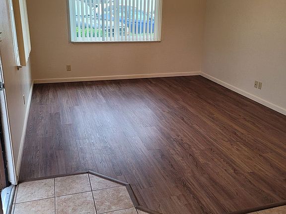 4th image of 124-146 W Lassen Ave #134-16
