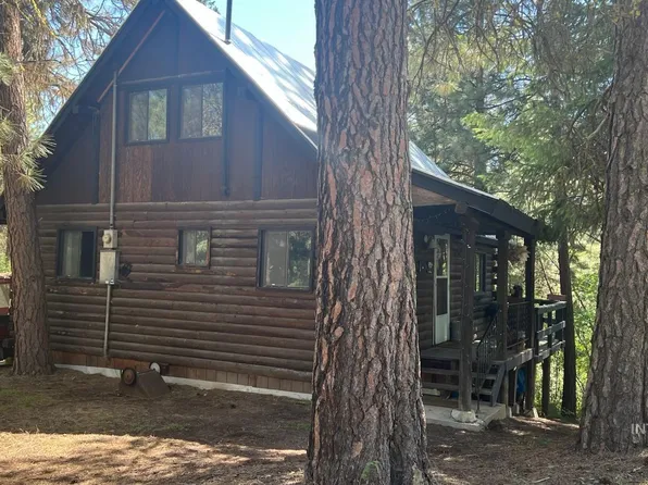 73 Rainbow Rdg, Garden Valley, ID 83622