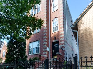 1228 N Campbell Ave APT 3, Chicago, IL 60622
