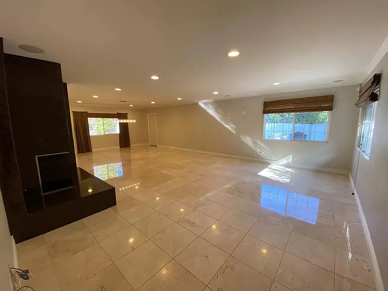 16636 Calneva Dr — Photo 36
