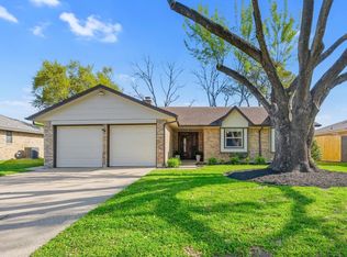 10531 Sageyork Dr, Houston, TX 77089