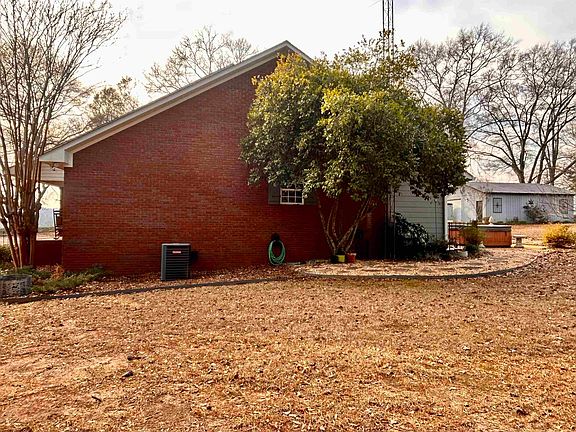 4th image of 32923 Turkey Creek Rd