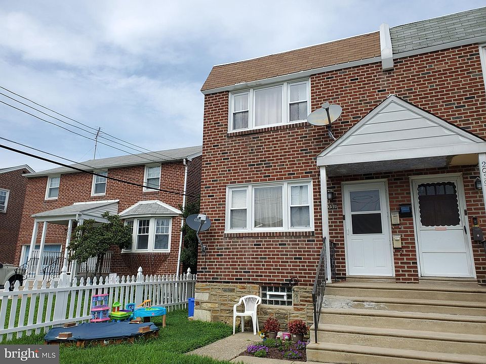 1st image of 2037 Stanwood St