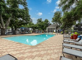 1023 Justin Ln #70263-891, Austin, TX 78757