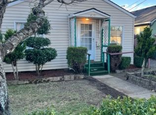 835 NW Earl Ave, Gresham, OR