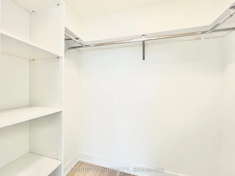 25 Cordova Ave #1309 — Photo 42