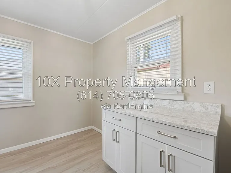 4493 Saint Ann Ln — Photo 13