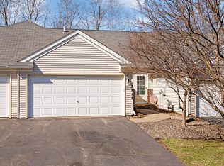 8848 Coppersmith Ct, Inver Grove Heights, MN 55076