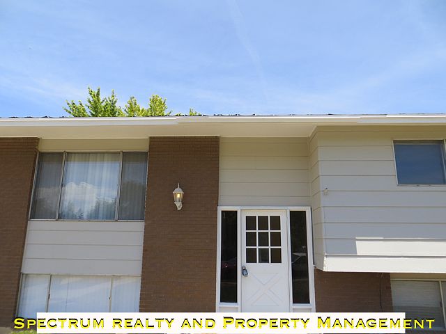 1st image of 3846 W Piccadilly Cir