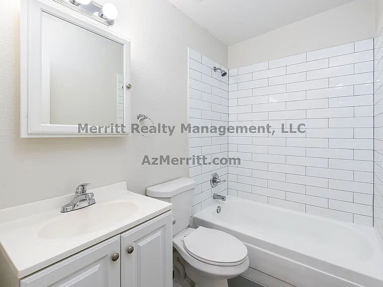 50 W King Rd #11 — Photo 15