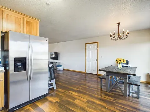 Another view of kitchen