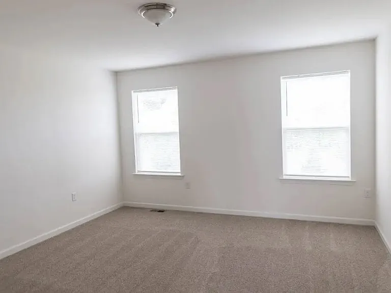 26 Howard Dr — Photo 18