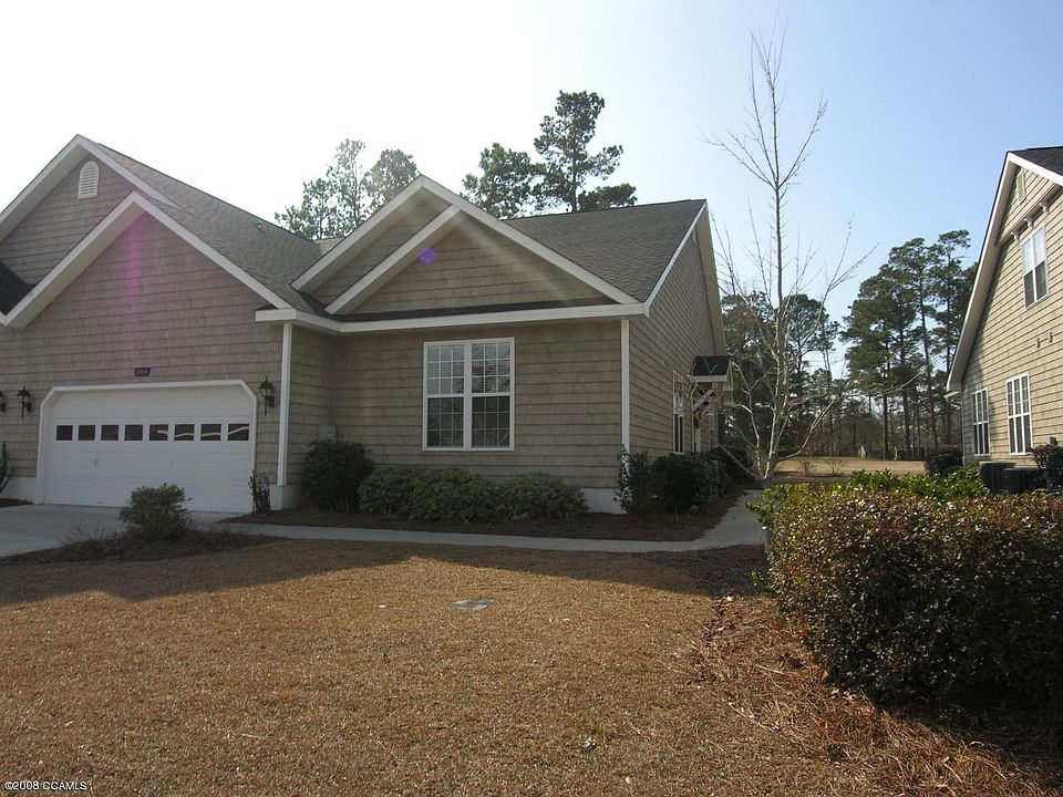 1st image of 208A Reserve Green Dr.