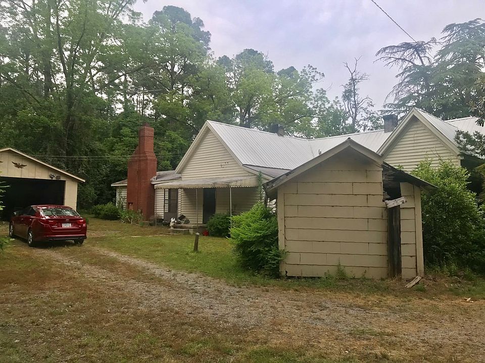 2nd image of 5186 Luckeys Bridge Road