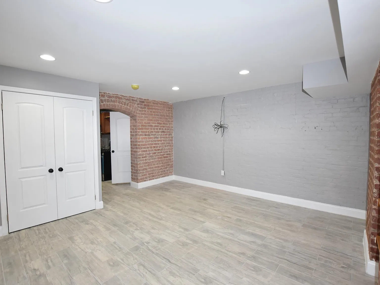 Studio, 500 sqft, $995 — Photo 4