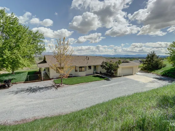 3549 Ginny Ln, Emmett, ID 83617