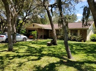 1008 Country Oaks Blvd, Lake Wales, FL 33898