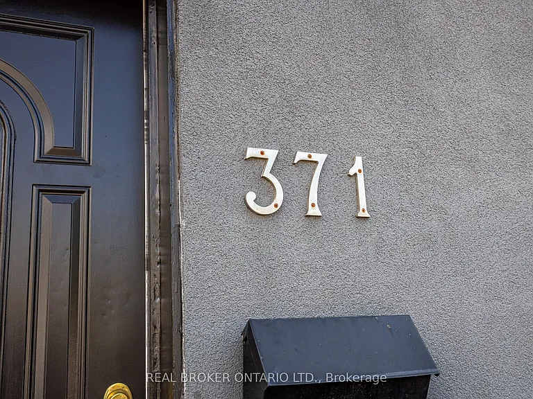 371 Jones Ave #MAIN — Photo 2