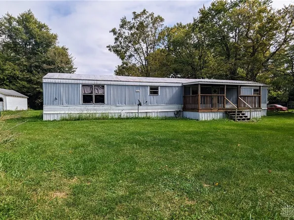 3240 Long St, Bowersville, OH 45307