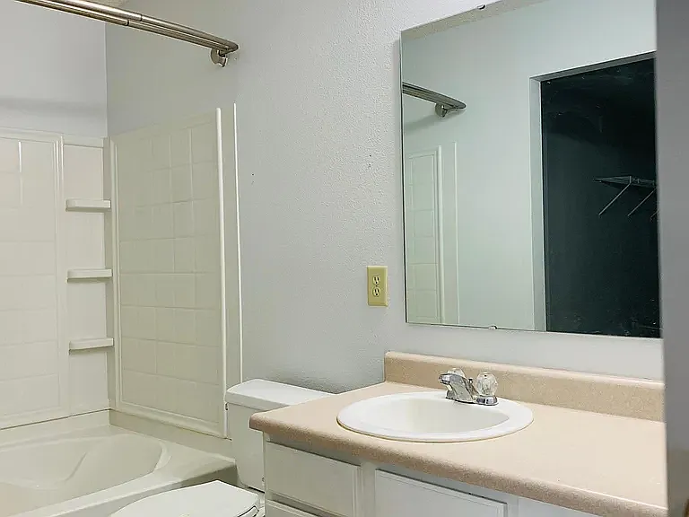15262 Beam St — Photo 13