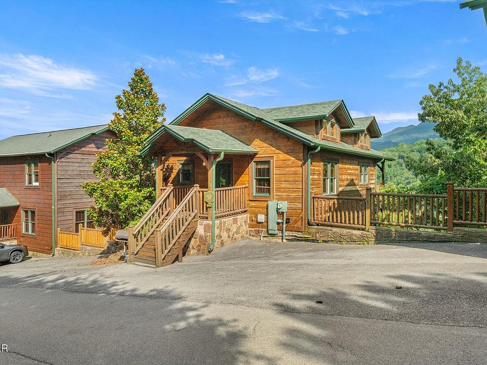 1st image of 812 Resort Way