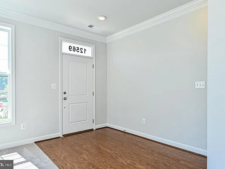 12569 Todd Ln — Photo 3