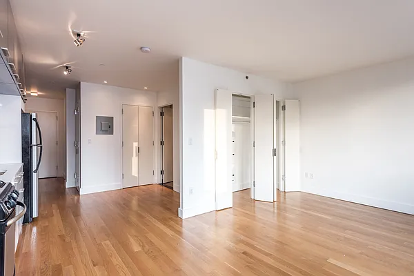 Rented by Nooklyn NYC LLC | media 36