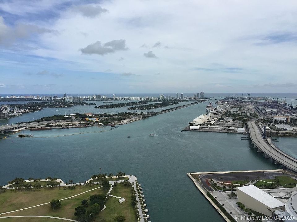 1st image of 900 Biscayne Blvd APT 5607