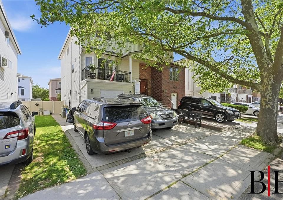 1st image of 2433 E 71st St