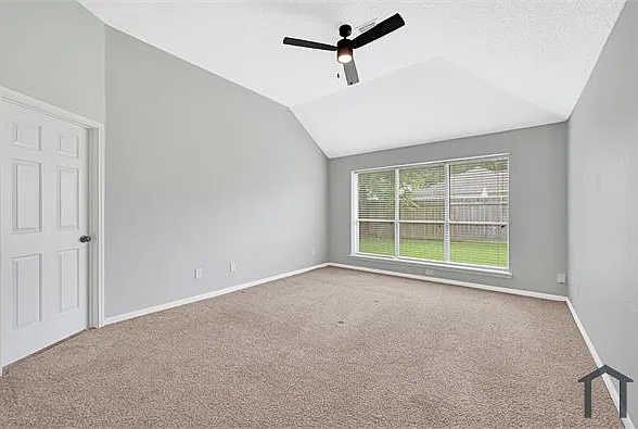 3906 Greenwood Dr — Photo 22