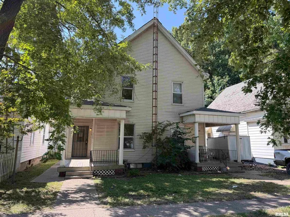 1113 N 14th St, Springfield, IL 62702