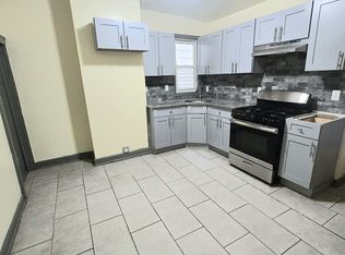 102 S 12th St #1, Newark, NJ 07107