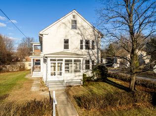 8 Calef St, Saco, ME 04072