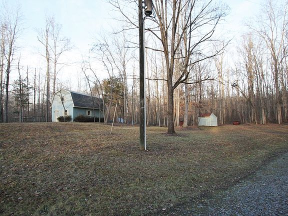 2nd image of 264 Mount Airy Ln