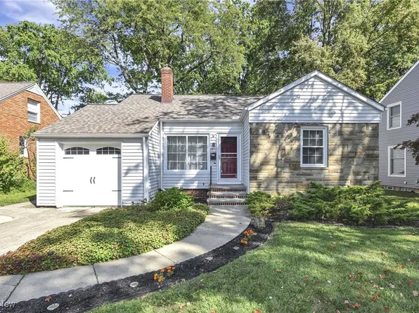 23322 Belmont Dr, Westlake, OH 44145