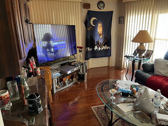 3rd image of 7001-142D Avenue 302