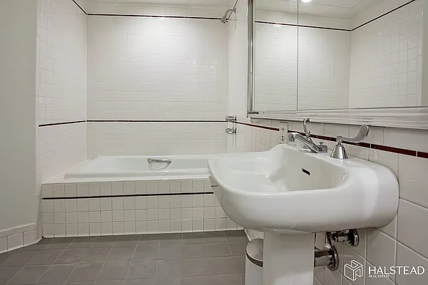 Rented by Brown Harris Stevens | media 9