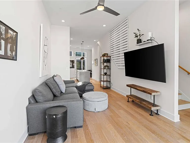 15 Daniel St SE #1 — Photo 13