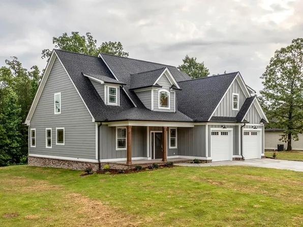 27 Stones River Dr, Chickamauga, GA 30707